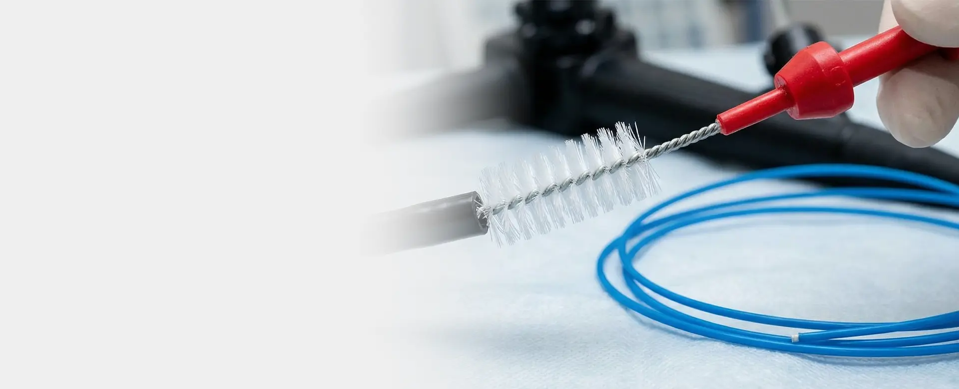 Monarcha Scuab Glanadh Endoscope Indiúscartha Praghas Díreach